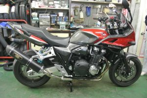 Cb1300フルパワー Biteバイトコミュニティ 東京都内 八王子市 ホンダバイク ミーティング ツーリング 修理情報交換